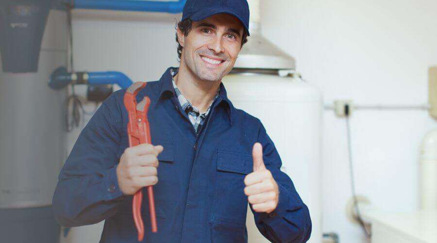 Professional Tankless Water Heater Installation in Leoma, TN